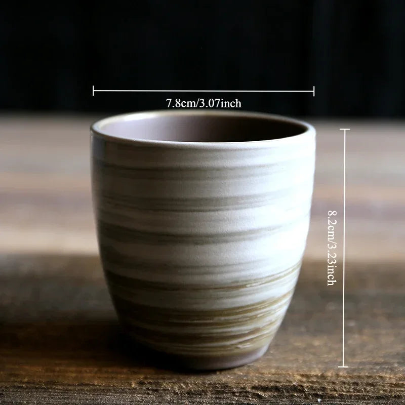 Tasse en céramique artisanale – Émail texturé