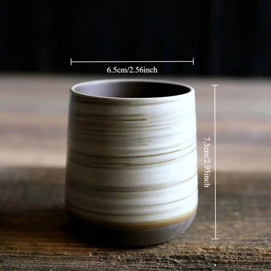 Tasse en céramique artisanale – Émail texturé